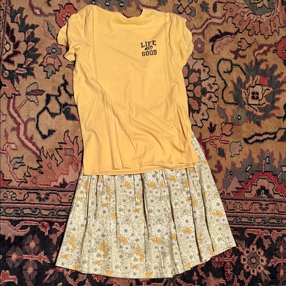 Life Is Good Dresses & Skirts - Yellow Graphic Tee & Floral Skirt Set stretches to 32”  both all cotton t-men sm